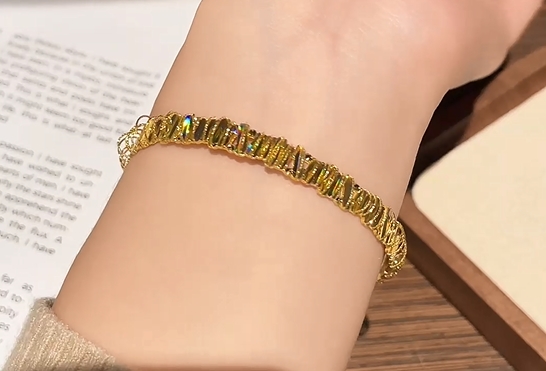 今日穿搭和养生建议（2026.2.5）