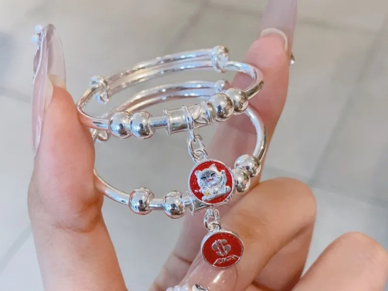 春风送福，银镯寄情，萌趣银镯系列，愿小朋友快乐成长